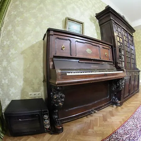 Apartamienty V Samom Tsientrie Odiessy! *