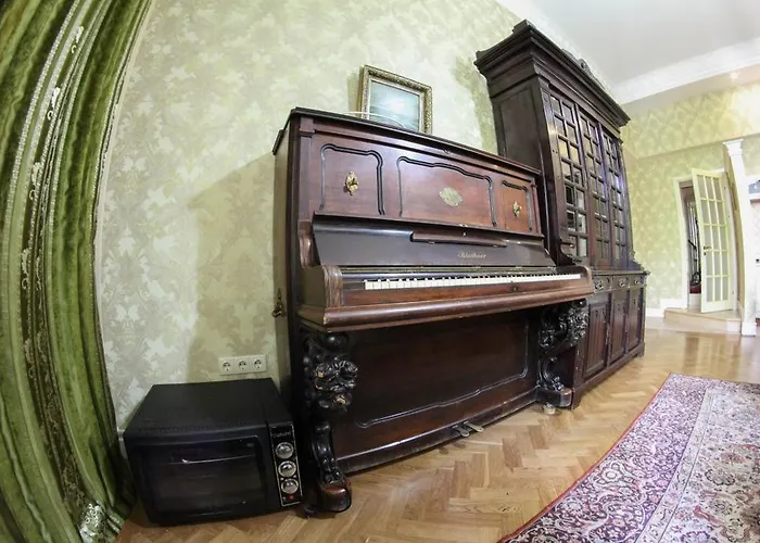 Apartamienty V Samom Tsientrie Odiessy! *