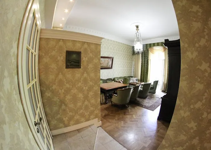 Apartamienty V Samom Tsientrie Odiessy! 아파트